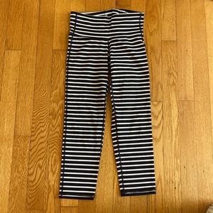 Athleta capri leggings size xxs